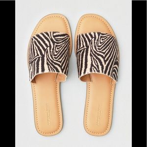 American eagle tiger strip sandal